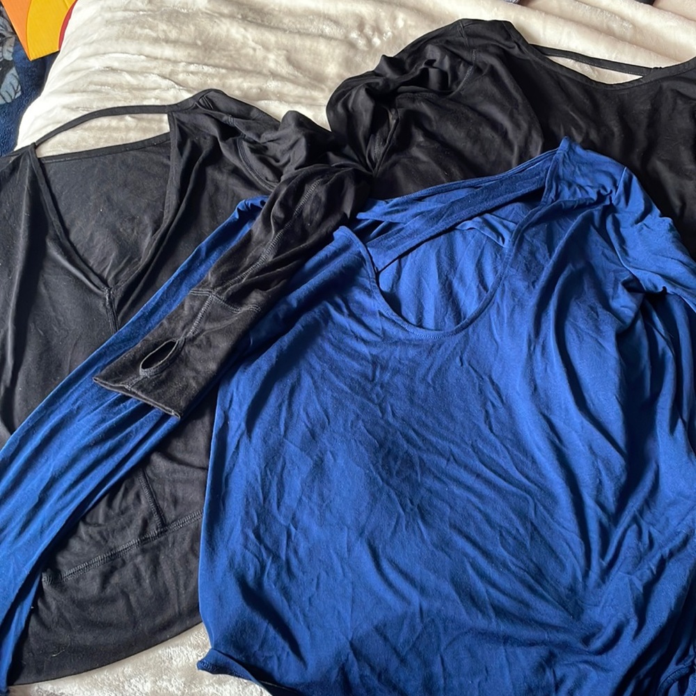 3 gap fit tops never worn L cute back details! - active wear